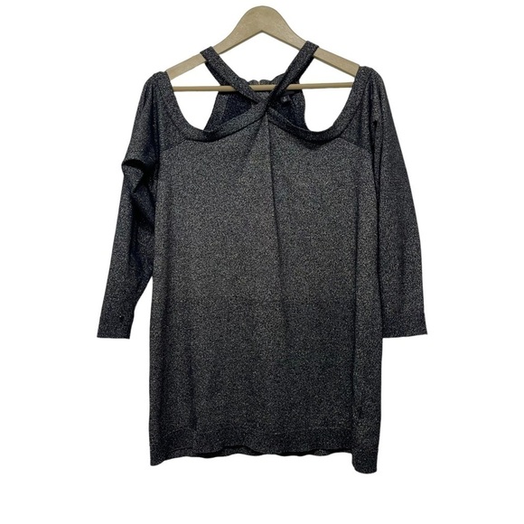 Torrid Black Metallic Cross Neck Back Zip Cold Shoulder Shirt Size 2X - Picture 3 of 8